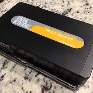 Digital Reference ( Audio Technical) DR2000 Wireless Microphone Receiver and Mic